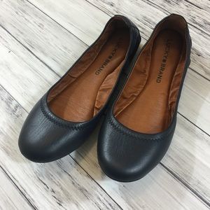 Lucky brand dark Blue flats size 6